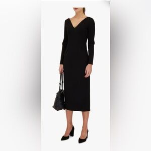 LAFAYETTE 148 NEW YORK
Black Slim Portrait Neck Dress
